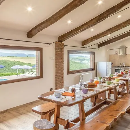 Holiday home Beautiful In Acquapendente Vt With Jacuzzi Trevinano